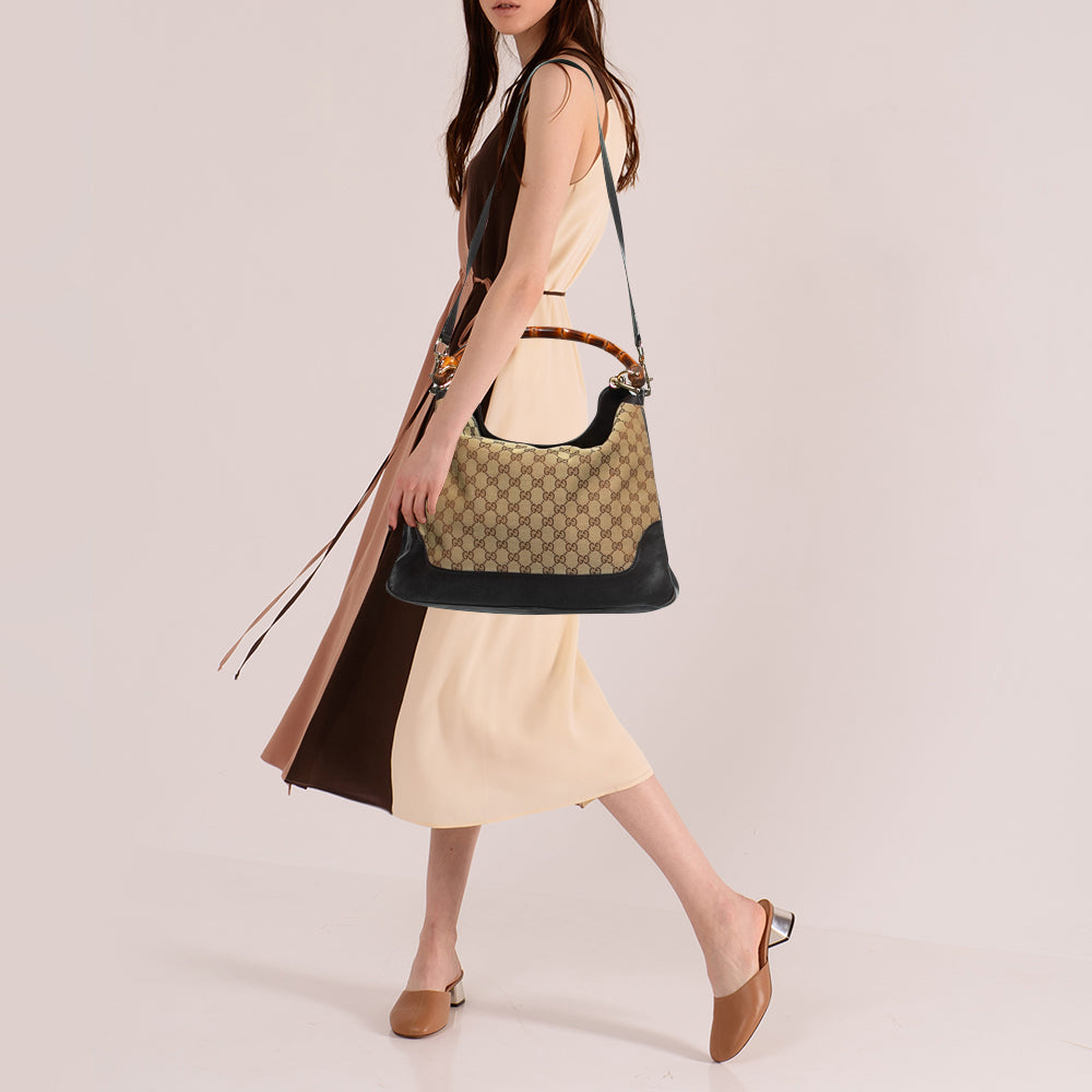 Luxury Gucci Beige/Ebony GG Canvas and Leather Bamboo Shoulder Bag