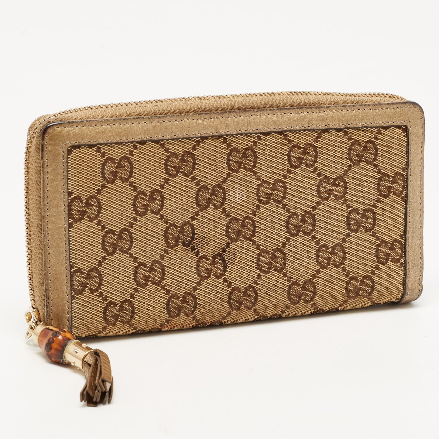 Luxury Gucci Beige GG Canvas and Leather Bamboo Tassel Zip Around Wallet