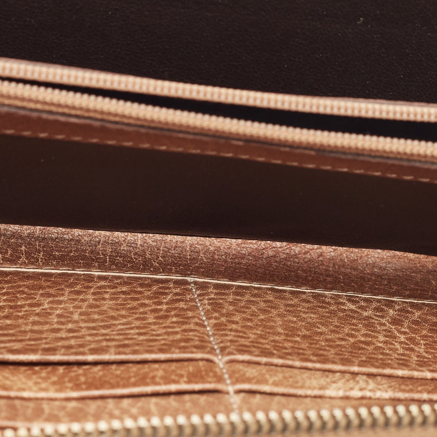 Luxury Gucci Trending 2025 Brown ssima Leather Bamboo Tassel Zip Around Wallet