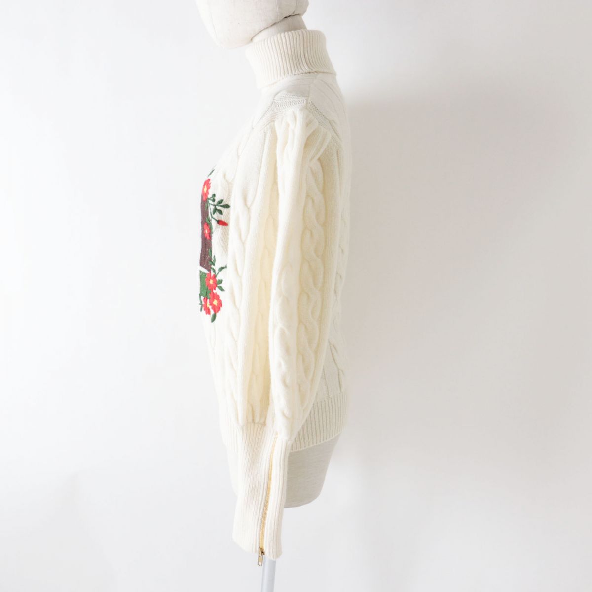 Luxury Gucci Trending 2025 x North Face Floral Turtleneck Knit XS