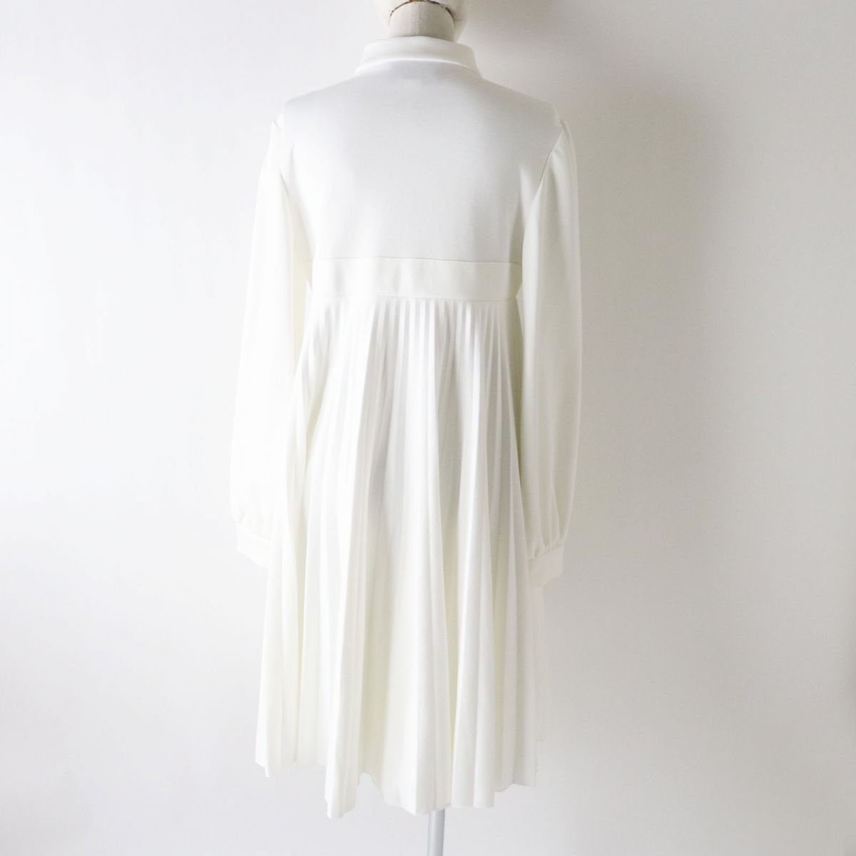 Luxury Gucci Trending 2025 Women's Tennis Logo Pleated Dress White M