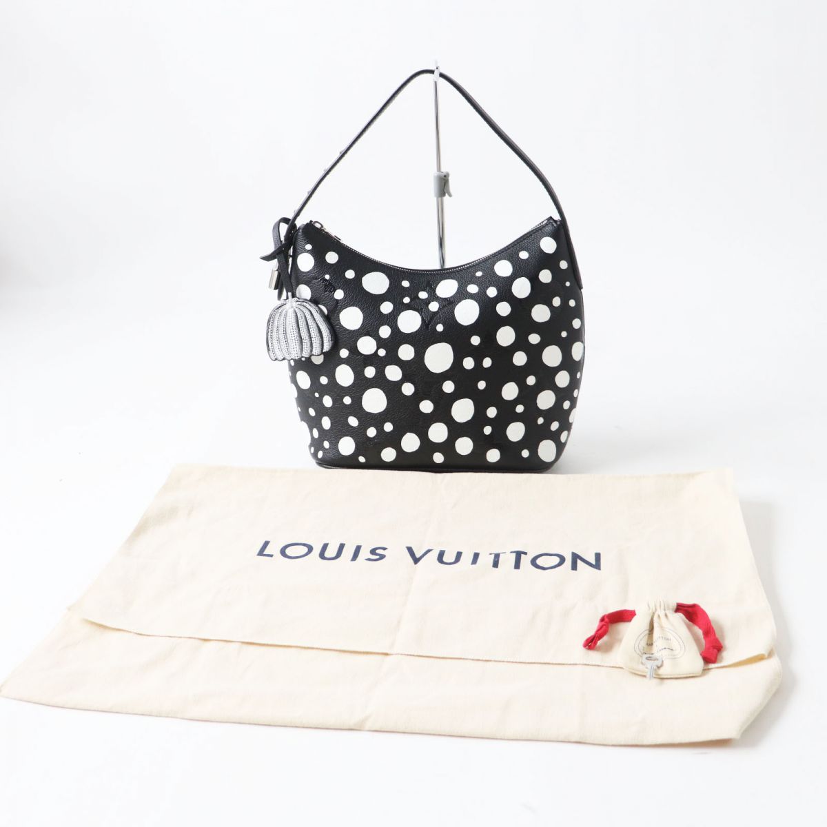 Louis Vuitton Monogram Empreinte Infinity Dot Shoulder Bag M46391