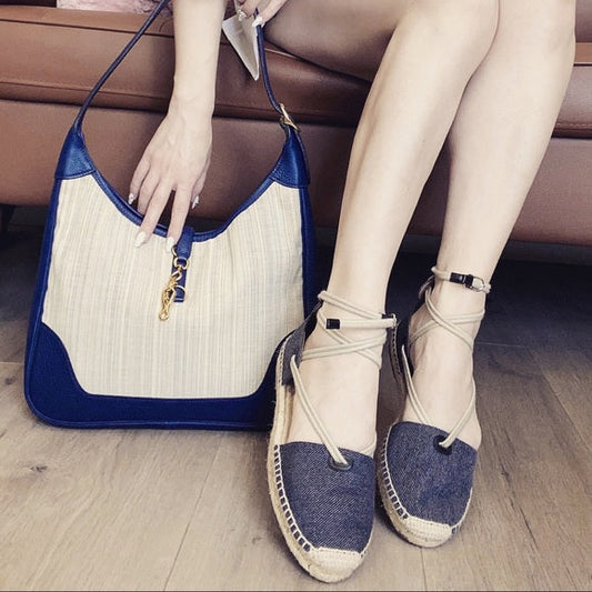 Luxury Hermes Trim Shoulder bag