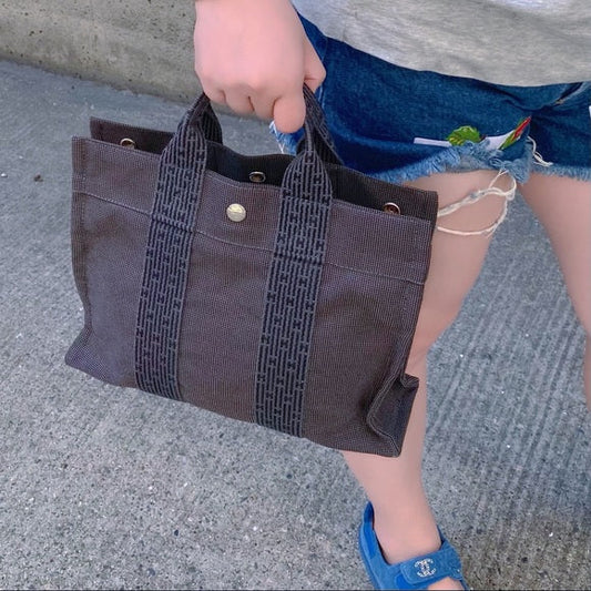 Luxury Hermes Vintage toto cloth bag