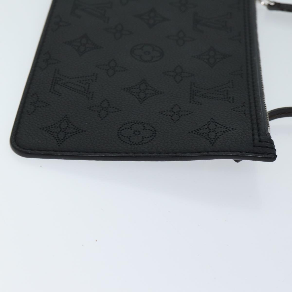 LOUIS VUITTON Monogram Mahina Gilotta Pouch Black LV mr075