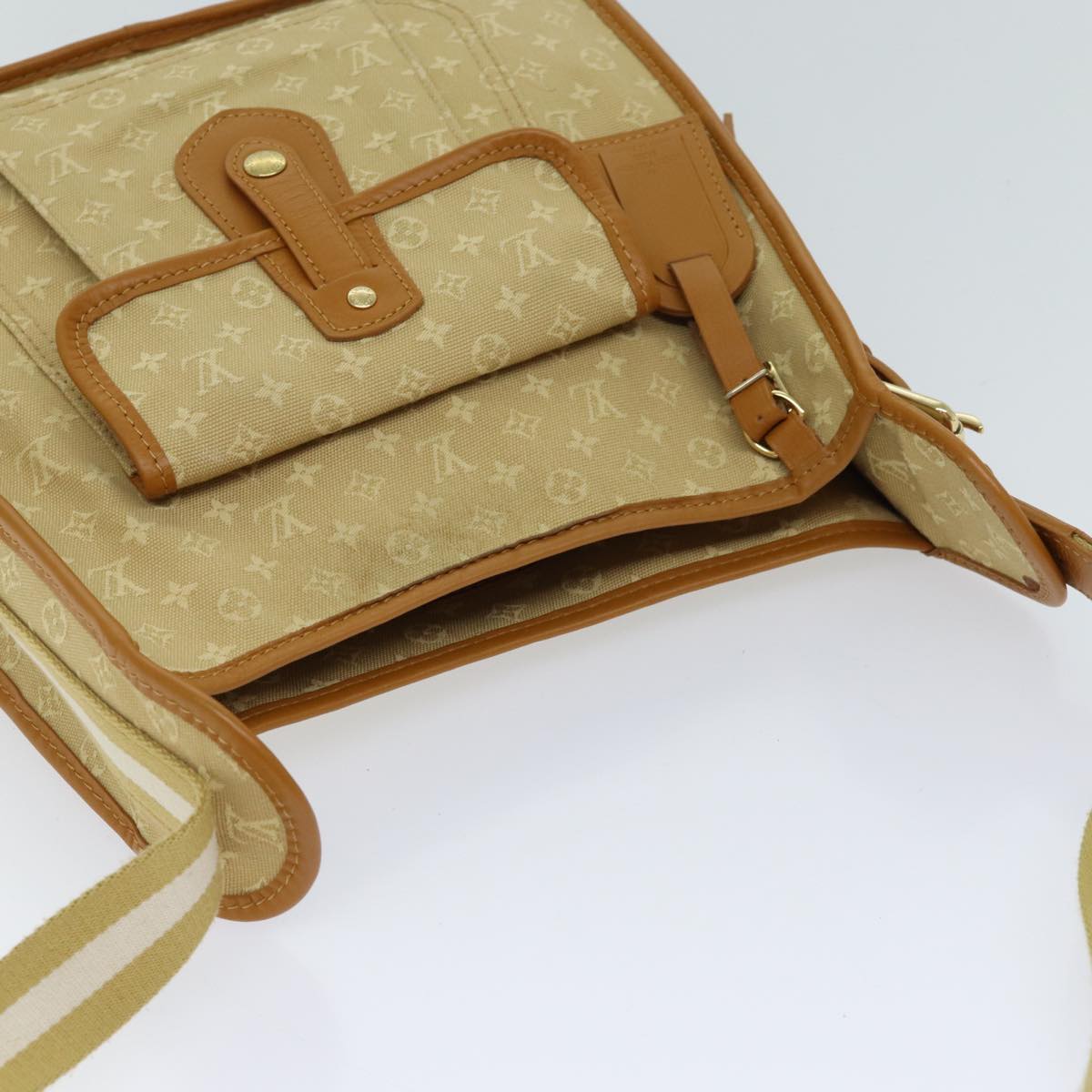 LOUIS VUITTON Monogram Mini Buzas Marie Kate Bag Beige M92323 LV mr106