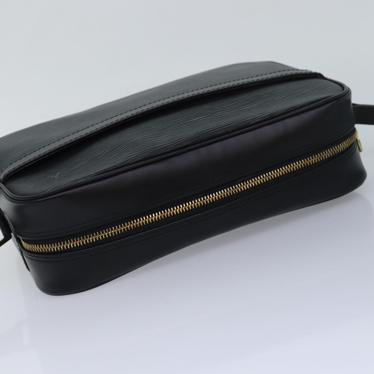 LOUIS VUITTON Epi Trocadero 27 Shoulder Bag Black M52312 LV mr356A