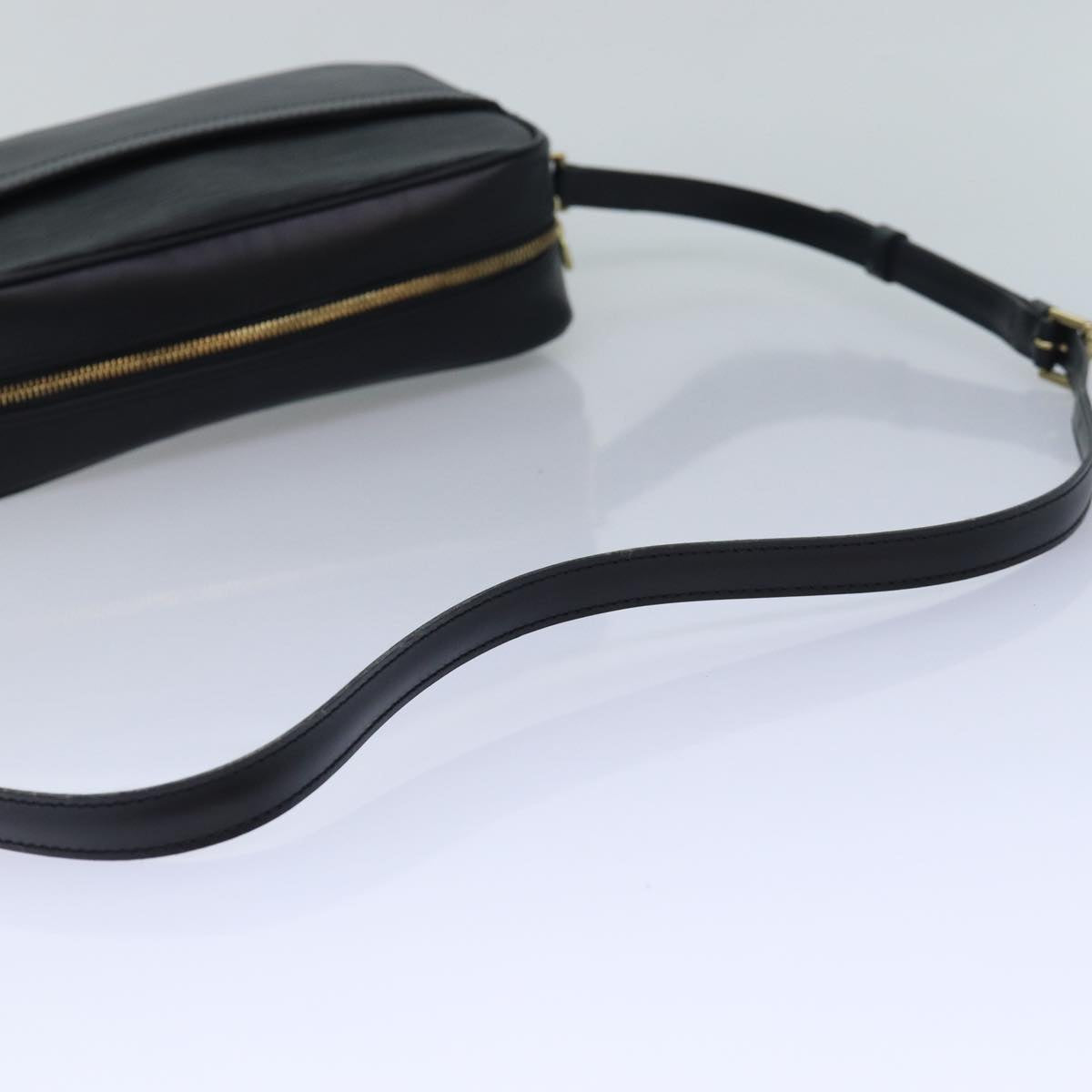LOUIS VUITTON Epi Trocadero 27 Shoulder Bag Black M52312 LV mr356A