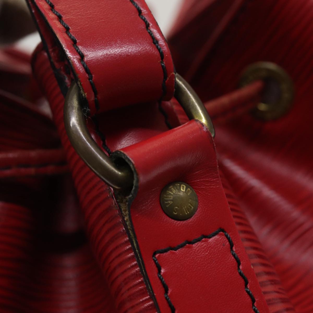 LOUIS VUITTON Epi Petit Noe Shoulder Bag Red M44107 LV mr357