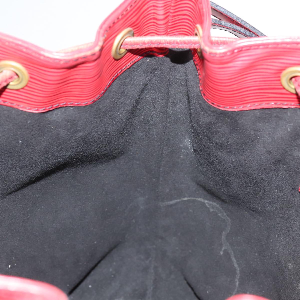 LOUIS VUITTON Epi Petit Noe Shoulder Bag Red M44107 LV mr357