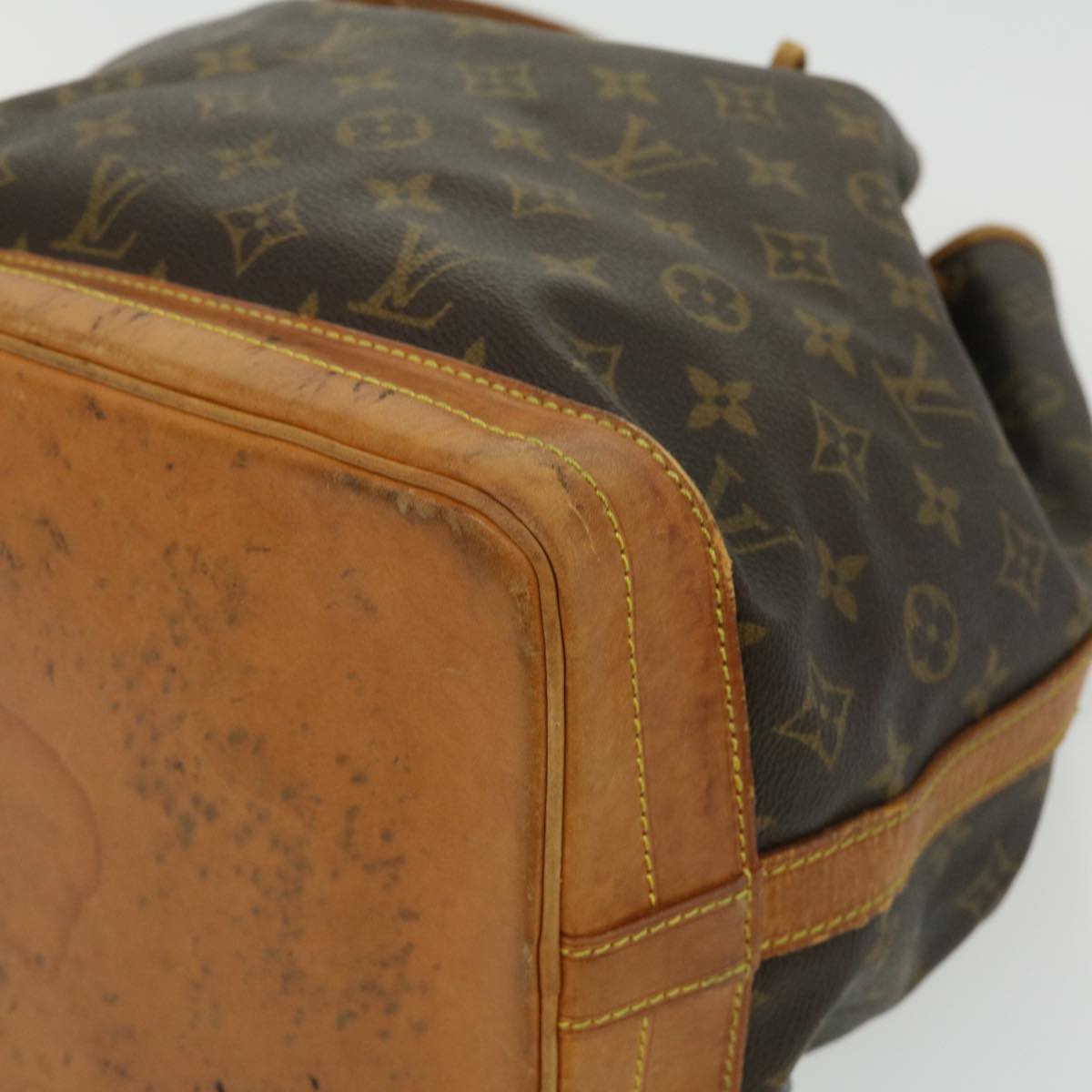 LOUIS VUITTON Monogram Noe Shoulder Bag M42224 LV 35268