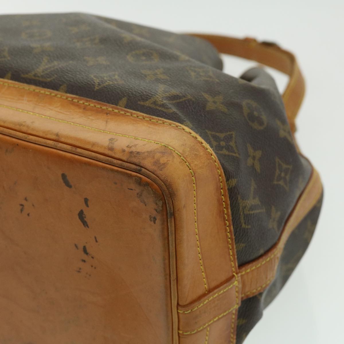 LOUIS VUITTON Monogram Noe Shoulder Bag M42224 LV 35268