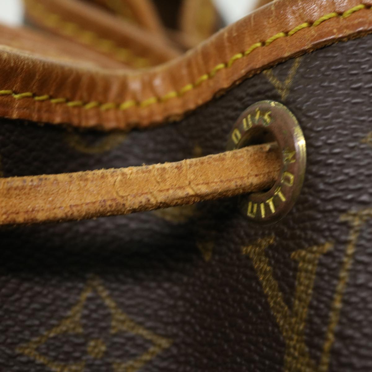 LOUIS VUITTON Monogram Noe Shoulder Bag M42224 LV 35268