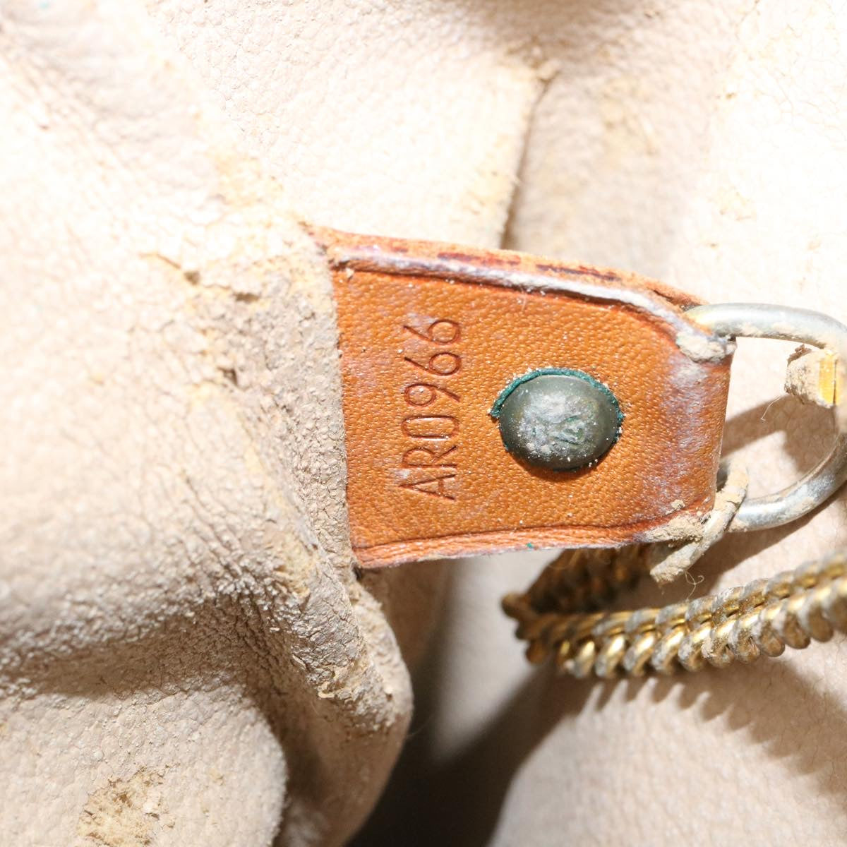 LOUIS VUITTON Monogram Bucket GM Shoulder Bag bs465 LV 34688