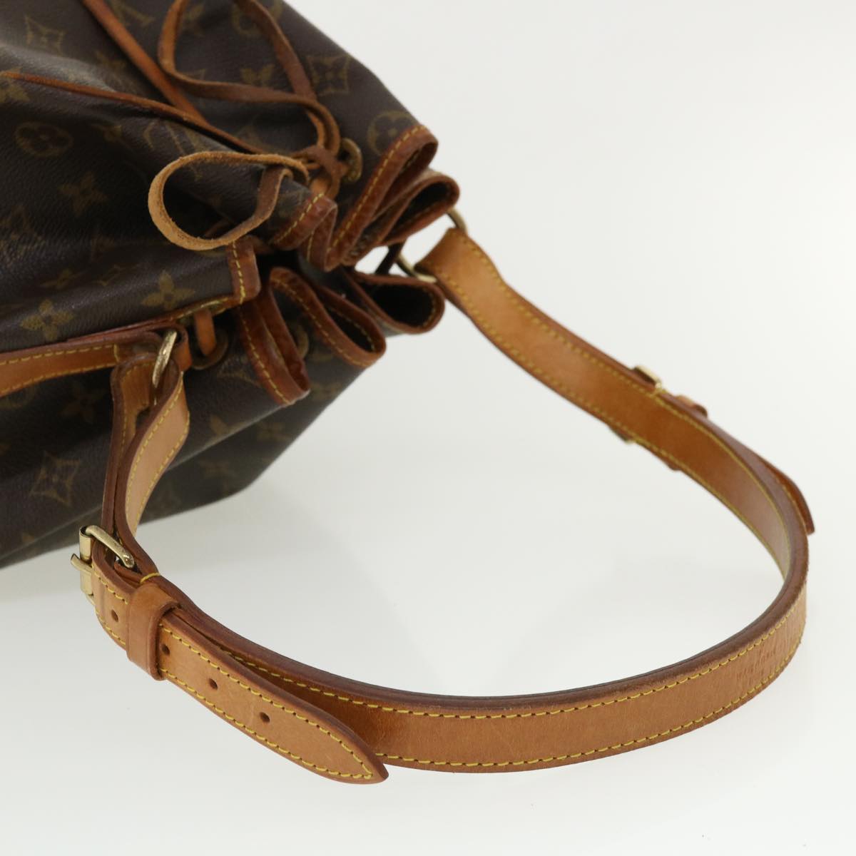 LOUIS VUITTON Monogram Noe Shoulder Bag M42224 LV ny171