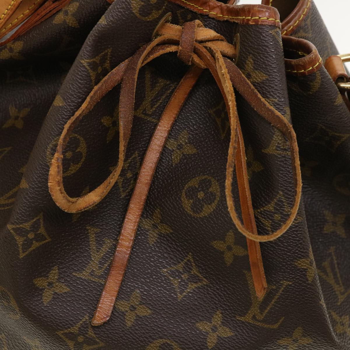 LOUIS VUITTON Monogram Noe Shoulder Bag M42224 LV ny171