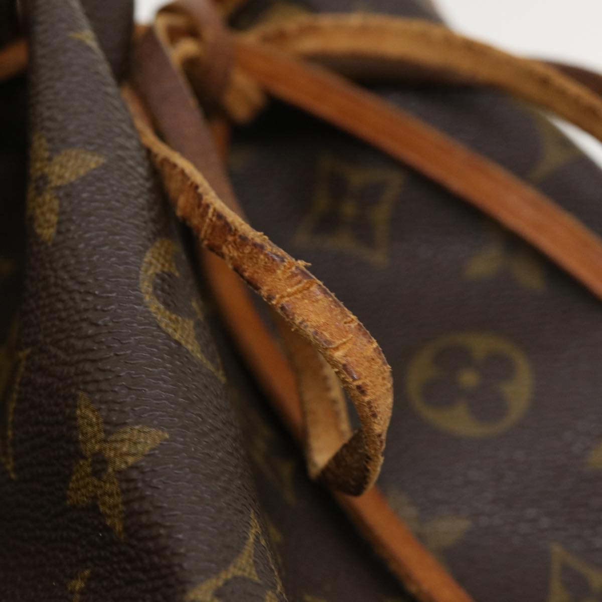 LOUIS VUITTON Monogram Noe Shoulder Bag M42224 LV ny171