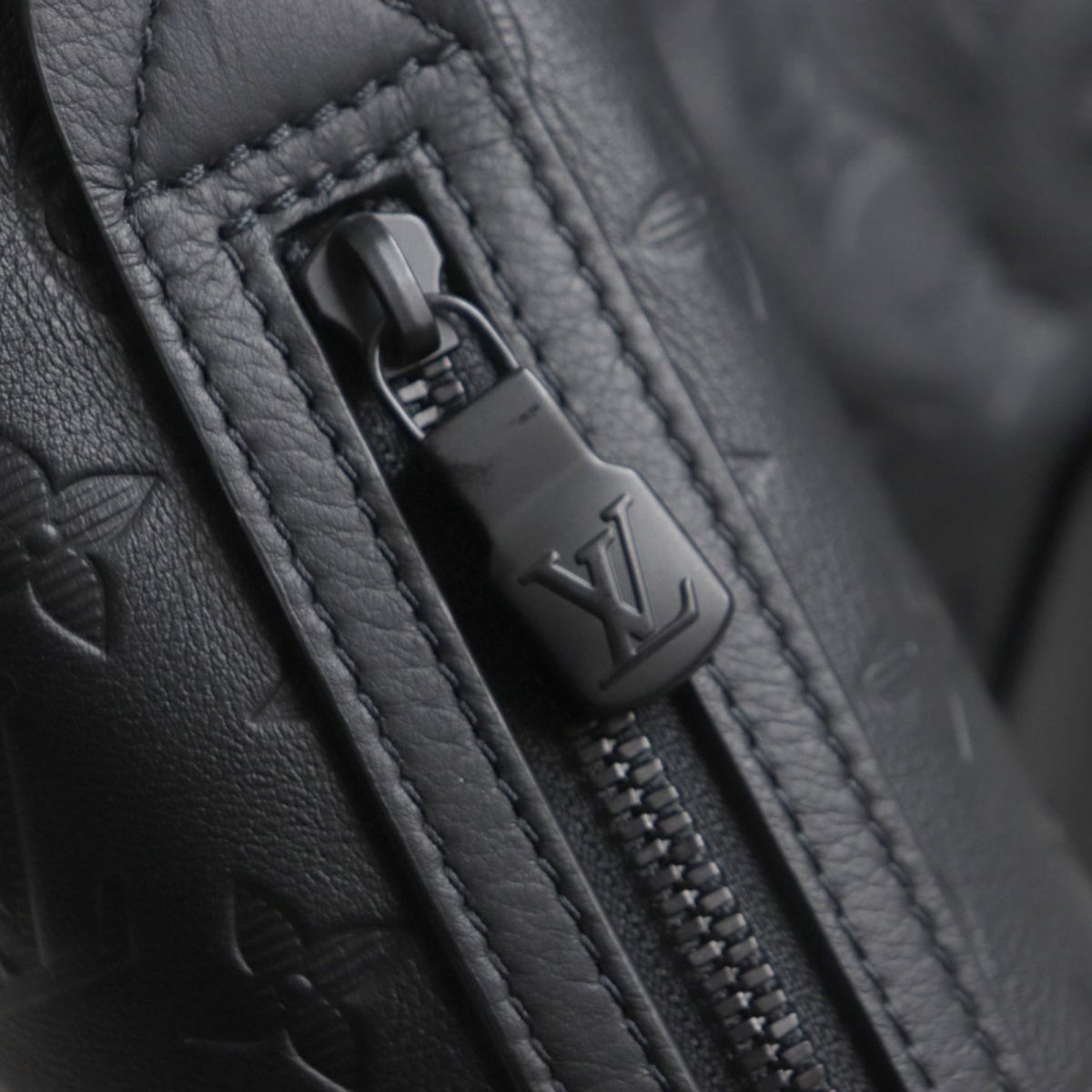 Louis Vuitton Monogram Helmet Bag M46554