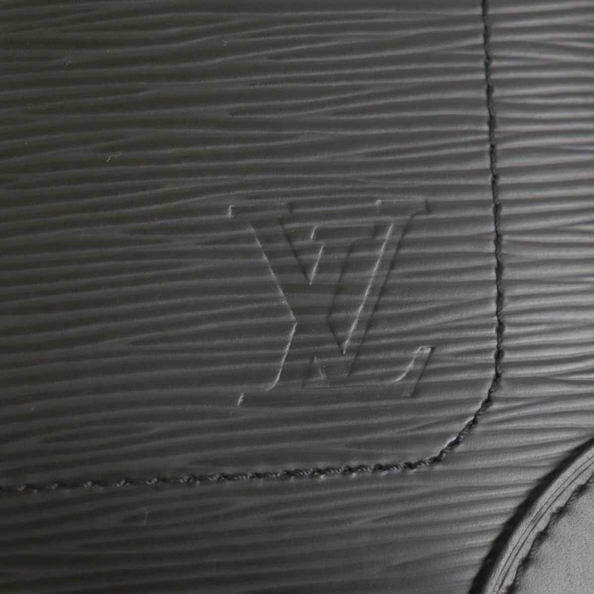 Louis Vuitton Epi Leather Shoulder Bag M56599