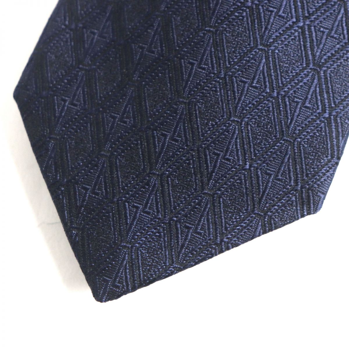 Luxury Gucci Trending 2025 GG Jacquard Silk Tie 721180 Navy