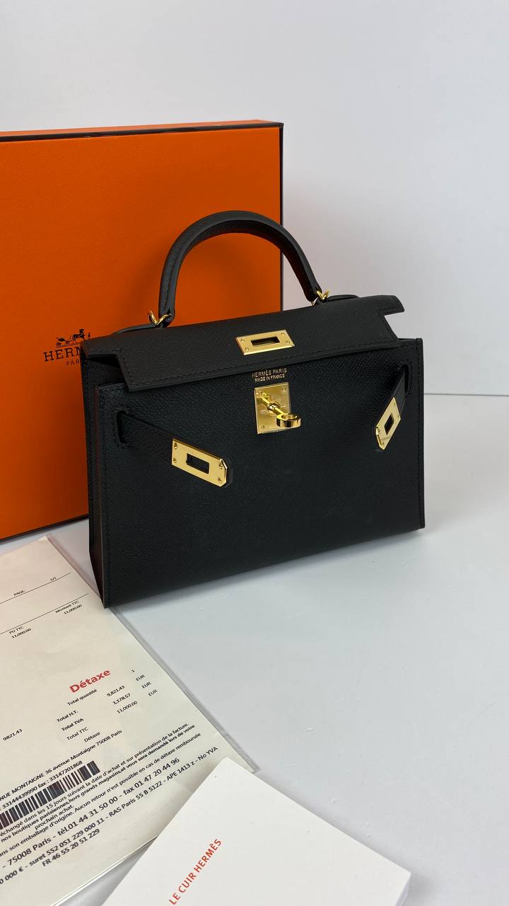 Luxury Hermes Kelly 20 Mini Sellier Bag Black Epsom Gold Hardware