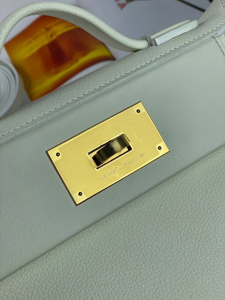 Luxury Hermes 24/24 Bag Evercolor with Swift 21  white Gold Hardware