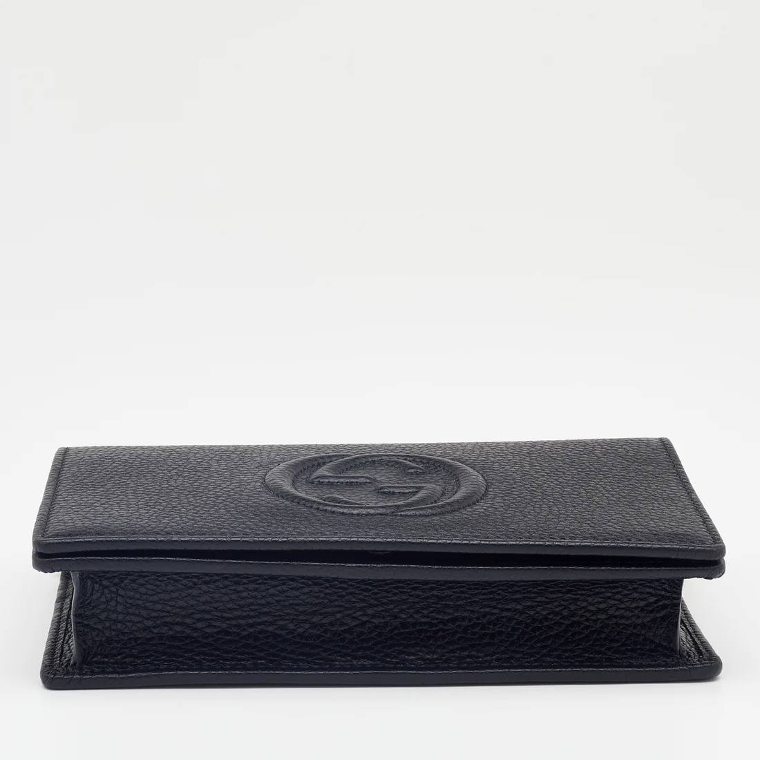 Luxury Gucci Trending 2025 Black Pebbled Leather Soho Wallet On Chain