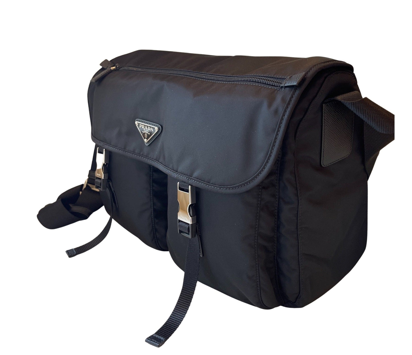 Luxury PradaRe-edition Black Vela Nylon Messenger Bag