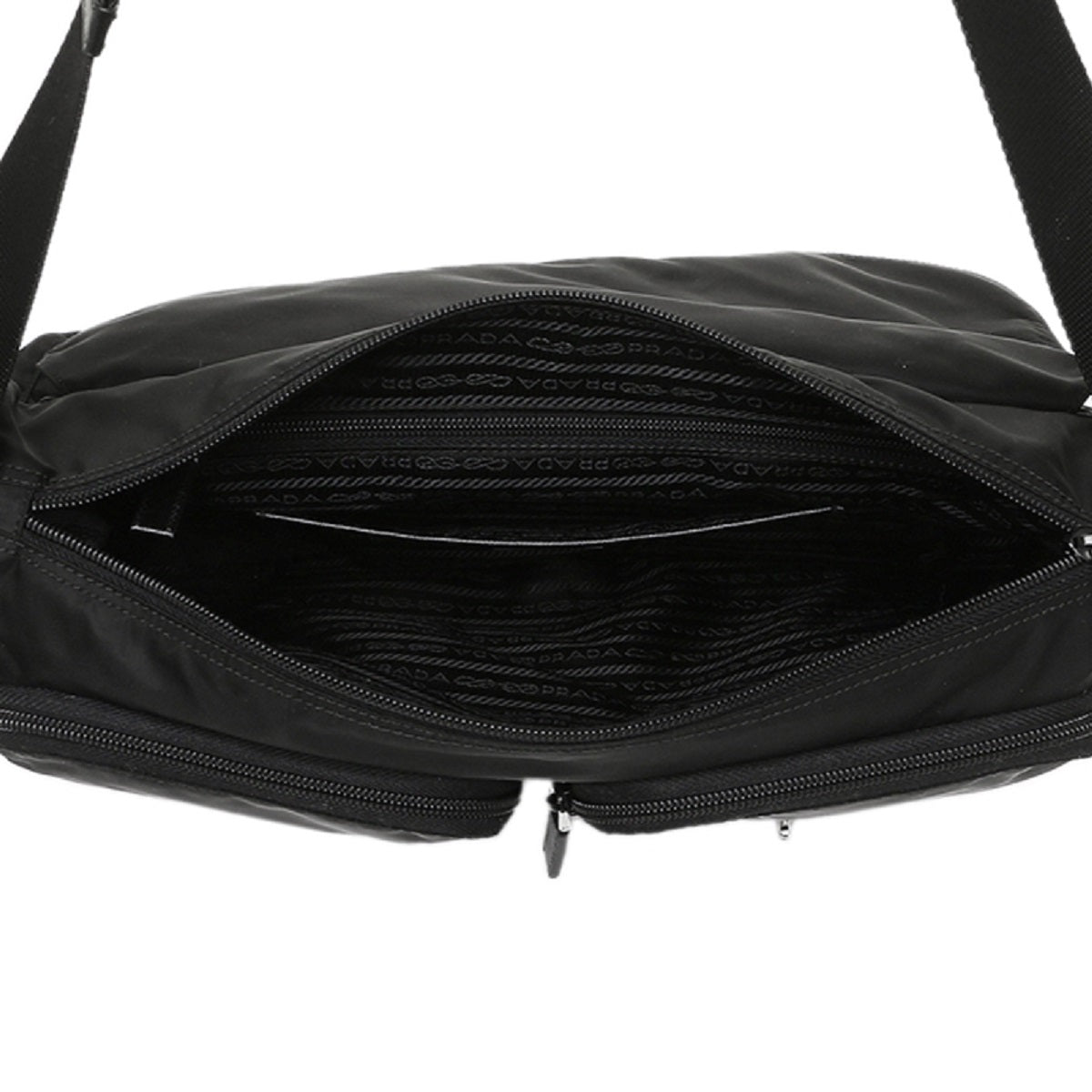 Luxury PradaRe-edition Black Vela Nylon Messenger Bag