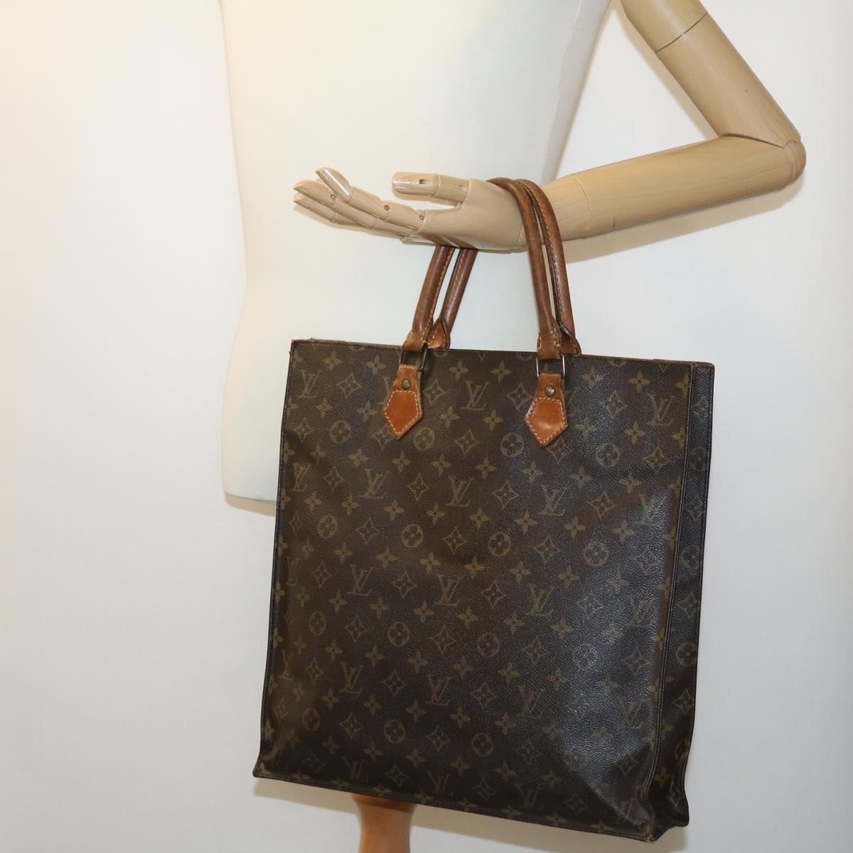 LOUIS VUITTON Monogram Sac Plat Hand Bag M51140 LV pt2100