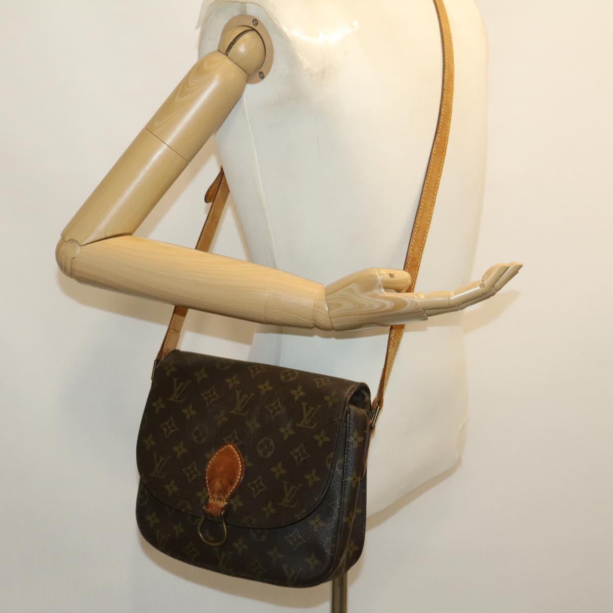 LOUIS VUITTON Monogram Saint Cloud GM Shoulder Bag Vintage M51242 LV pt3788