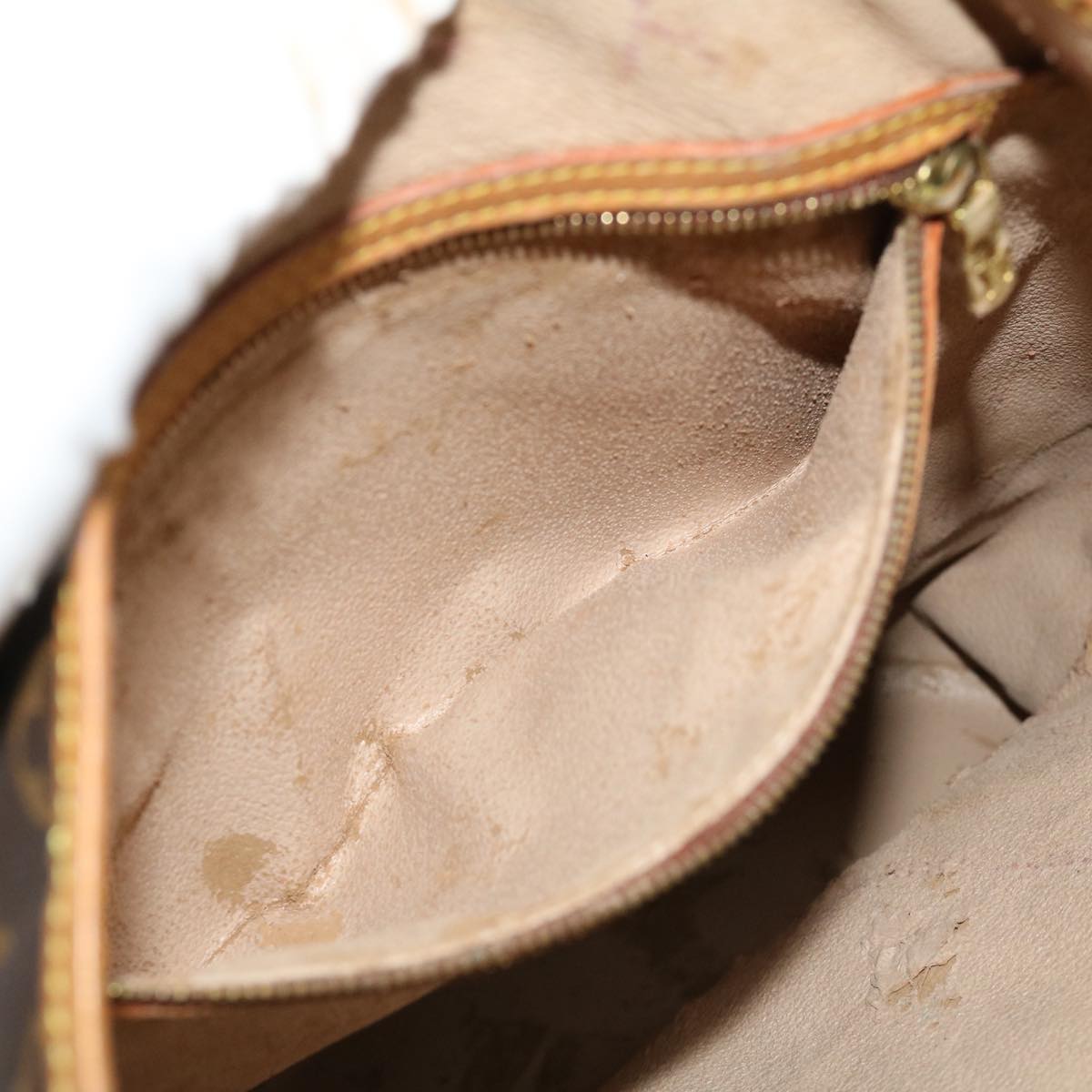 LOUIS VUITTON Monogram Bucket GM Shoulder Bag M42236 LV pt4422