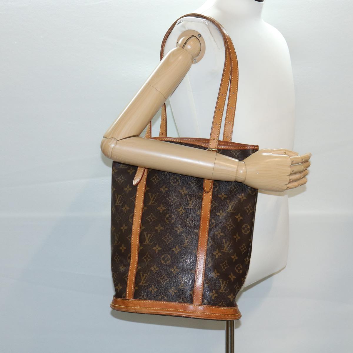 LOUIS VUITTON Monogram Bucket GM Shoulder Bag M42236 LV pt4646