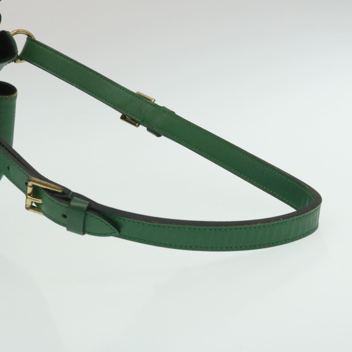 LOUIS VUITTON Epi Petit Noe Shoulder Bag Green M44104 LV pt658