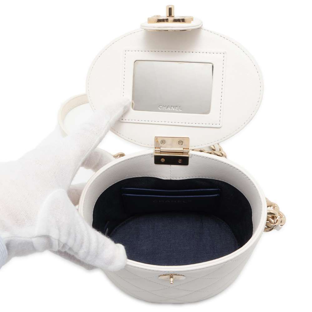 Chanel Vanity Chain Shoulder Bag Lambskin