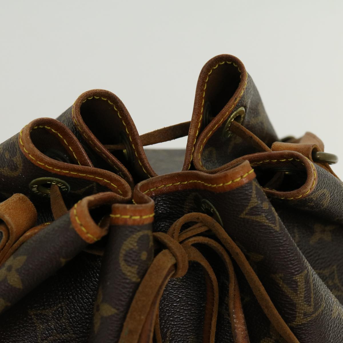 LOUIS VUITTON Monogram Noe Shoulder Bag M42224 LV rd2122