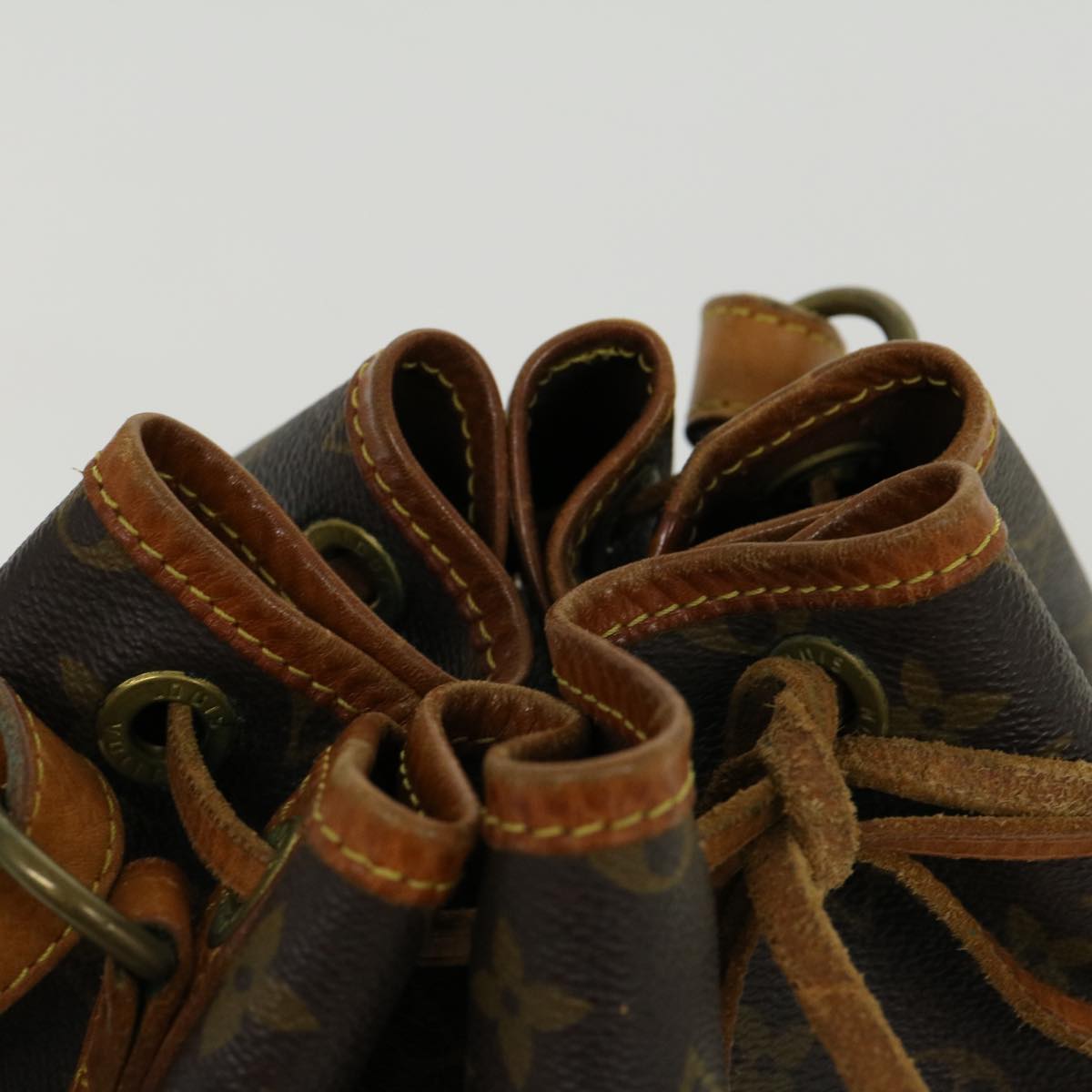 LOUIS VUITTON Monogram Noe Shoulder Bag M42224 LV rd2452