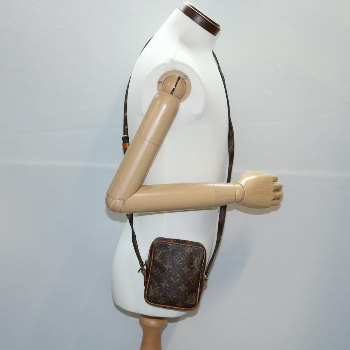 LOUIS VUITTON Monogram Mini Danube Shoulder Bag M45268 LV rd2558
