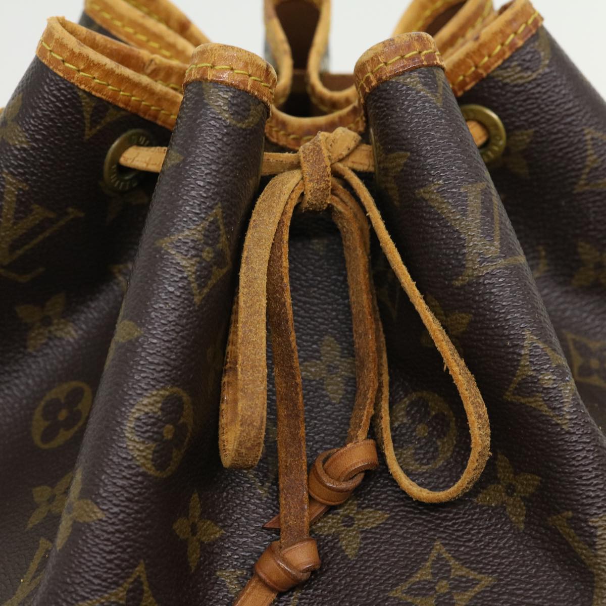 LOUIS VUITTON Monogram Noe Shoulder Bag M42224 LV rd2615