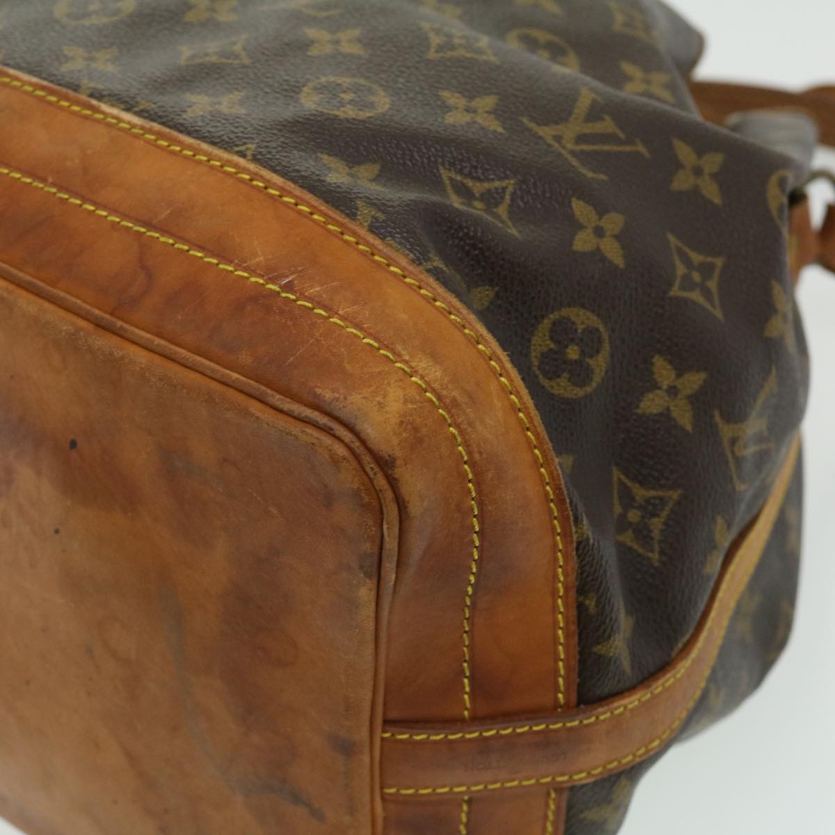 LOUIS VUITTON Monogram Noe Shoulder Bag M42224 LV rd2755