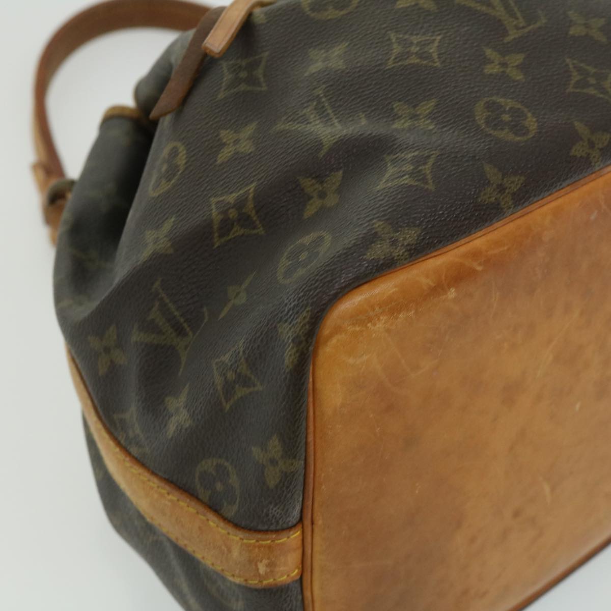 LOUIS VUITTON Monogram Petit Noe Shoulder Bag M42226 LV rd2826