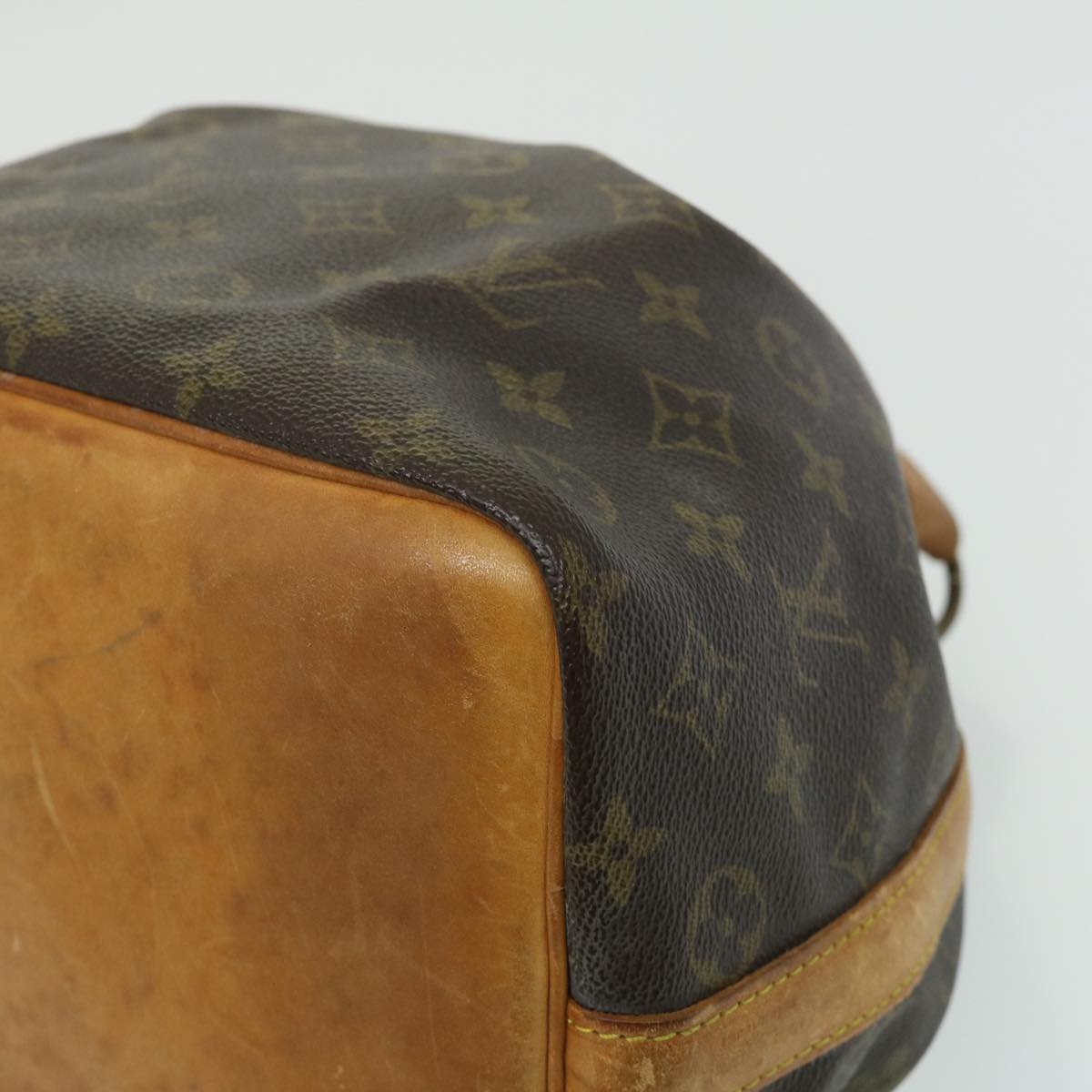 LOUIS VUITTON Monogram Petit Noe Shoulder Bag M42226 LV rd2826