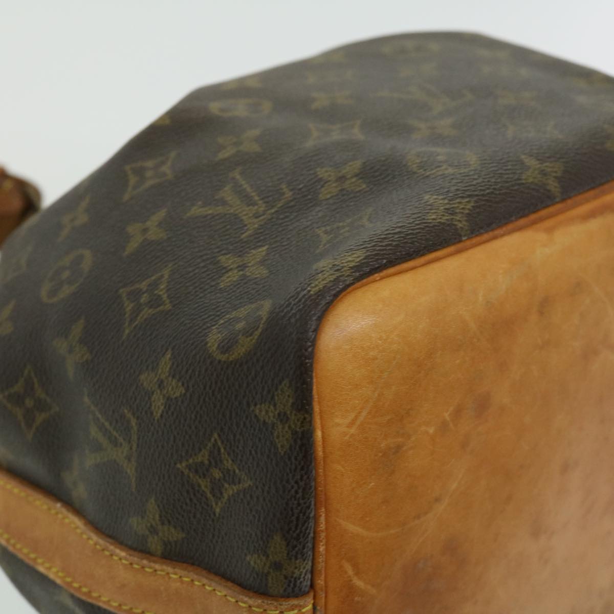 LOUIS VUITTON Monogram Petit Noe Shoulder Bag M42226 LV rd2826