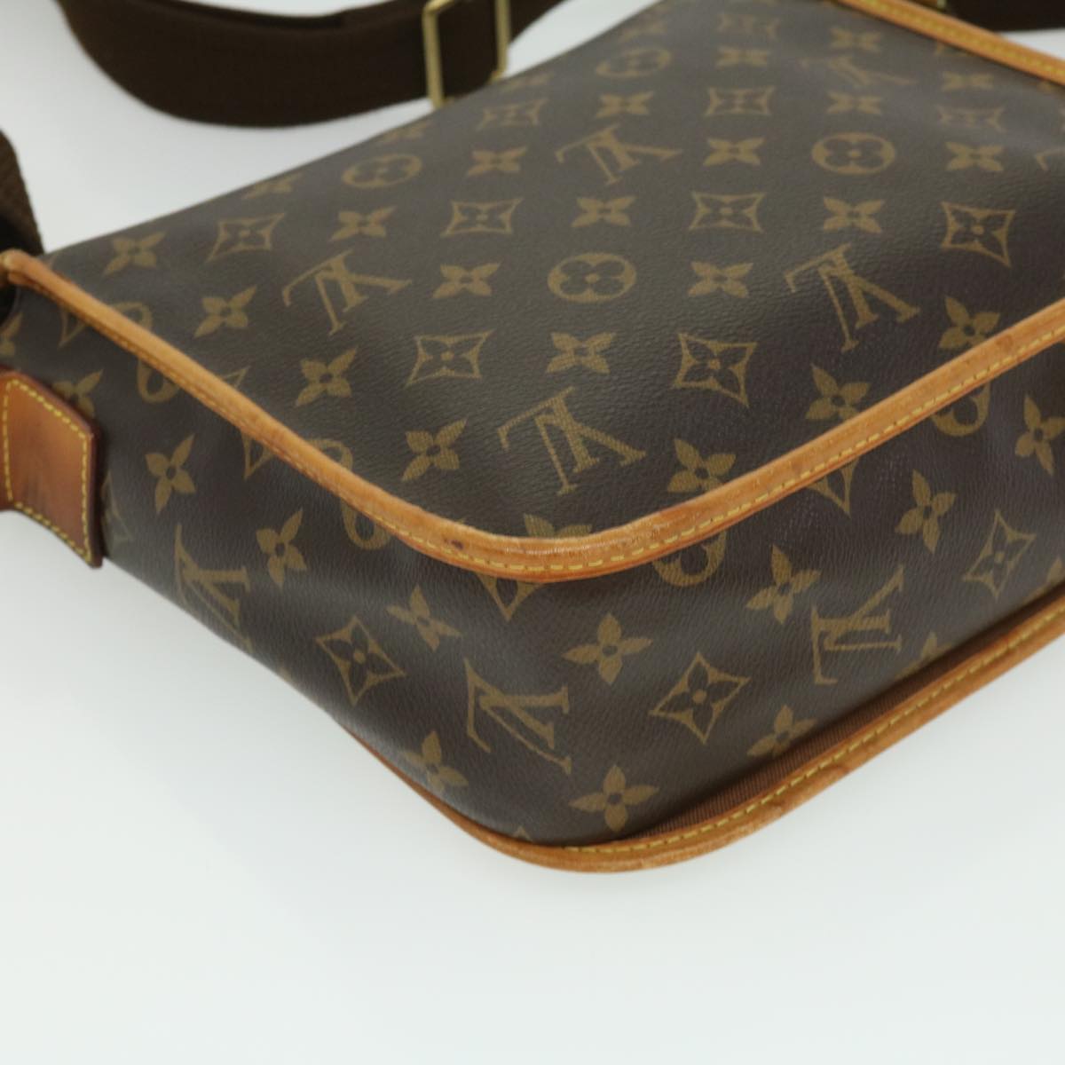 LOUIS VUITTON Monogram Messenger Bosphore PM Shoulder Bag M40106 LV rd3016