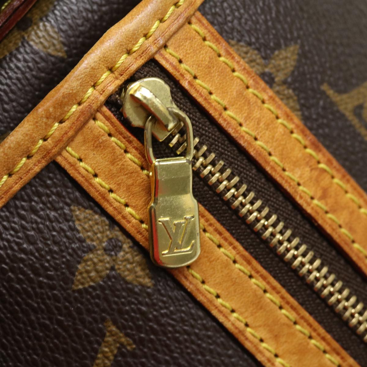 LOUIS VUITTON Monogram Messenger Bosphore PM Shoulder Bag M40106 LV rd3016