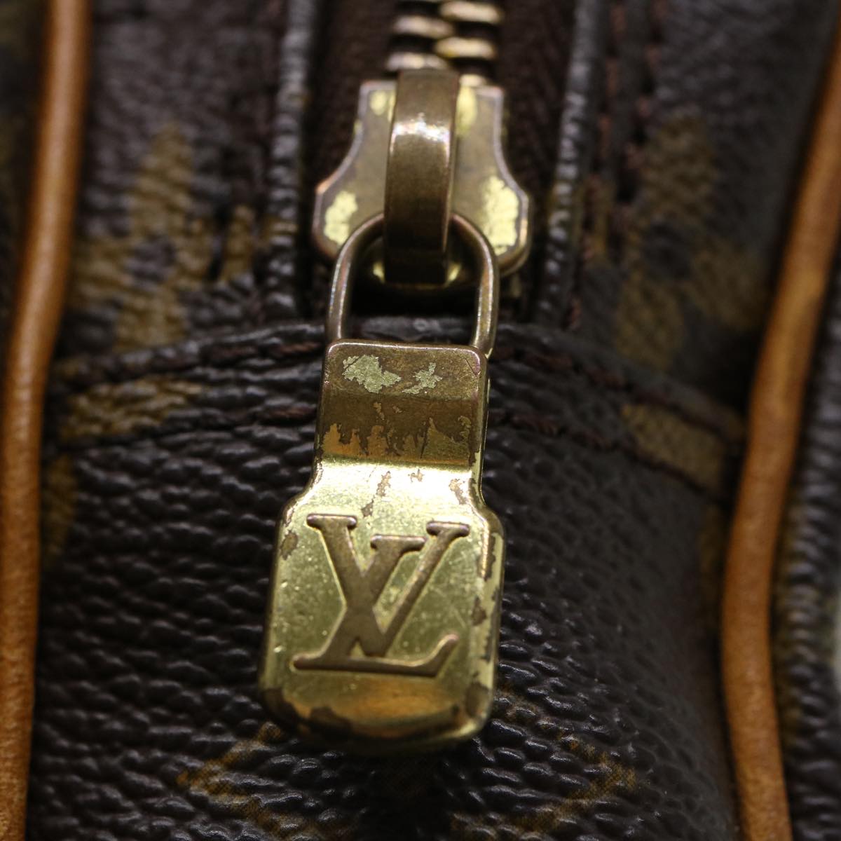LOUIS VUITTON Monogram Nile Shoulder Bag M45244 LV rd3899