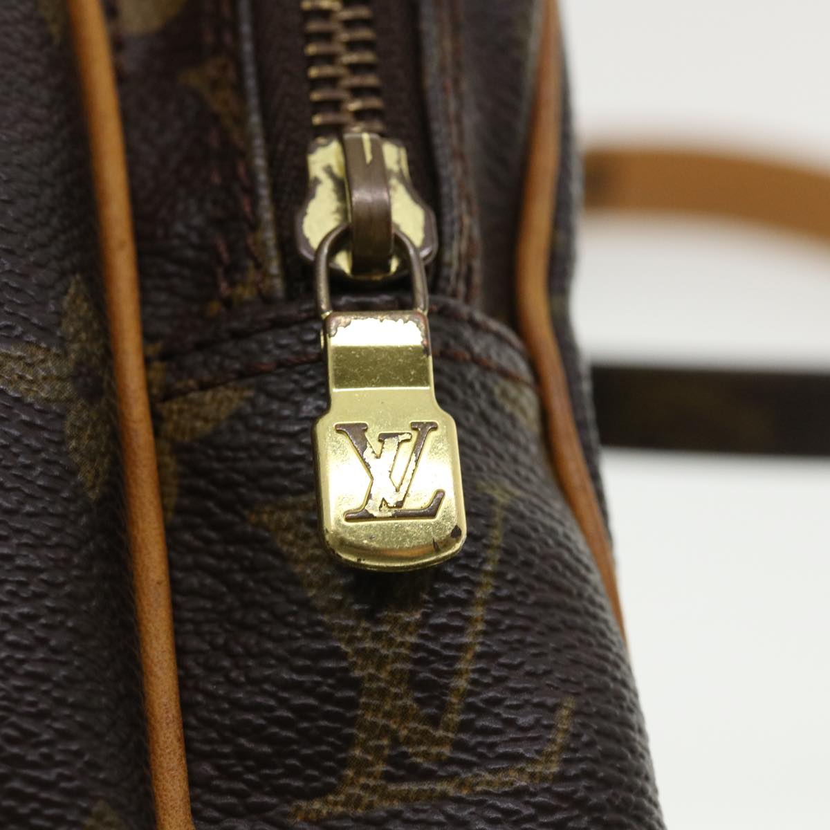 LOUIS VUITTON Monogram Amazon Shoulder Bag M45236 LV rd4125