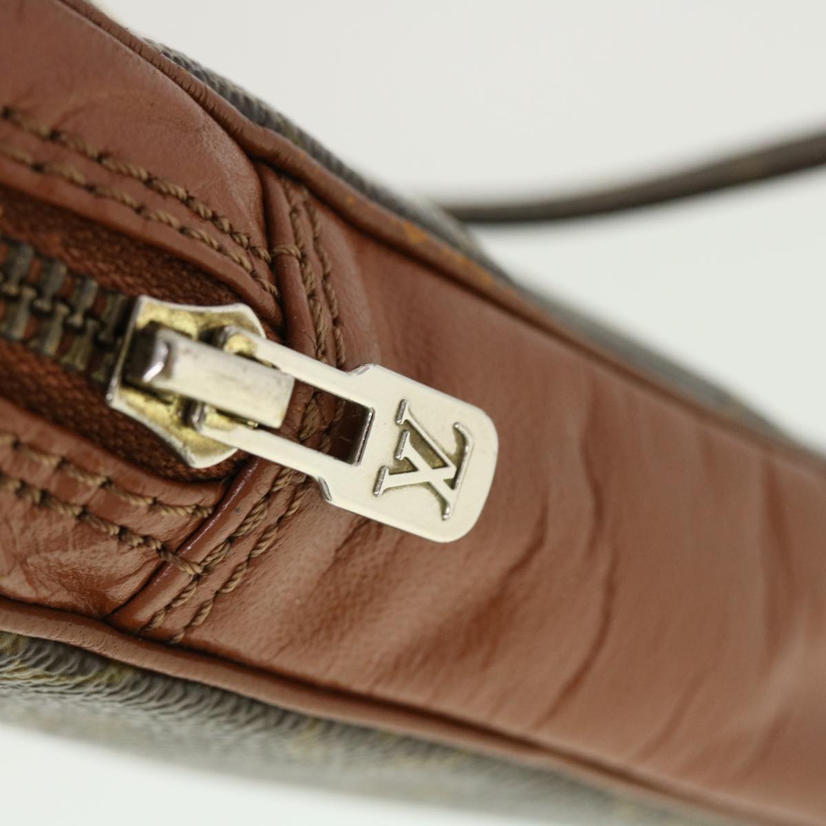 LOUIS VUITTON Monogram Sac Bandouliere Shoulder Bag Vintage M51364 rd5268