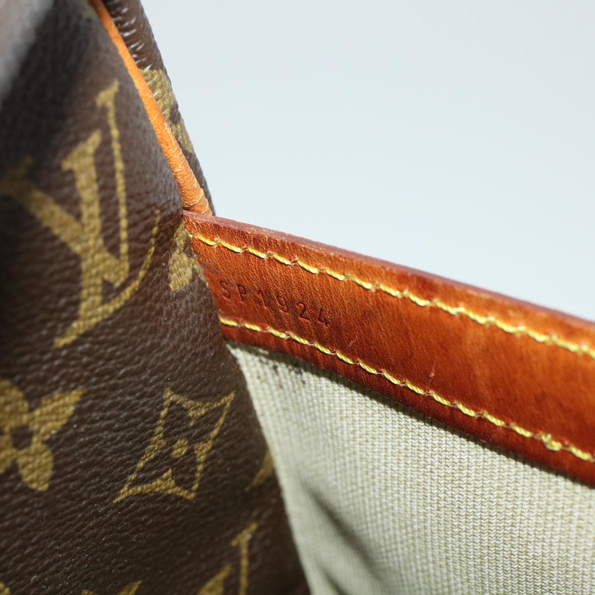 LOUIS VUITTON Monogram Reporter GM Shoulder Bag M45252 LV rd5275
