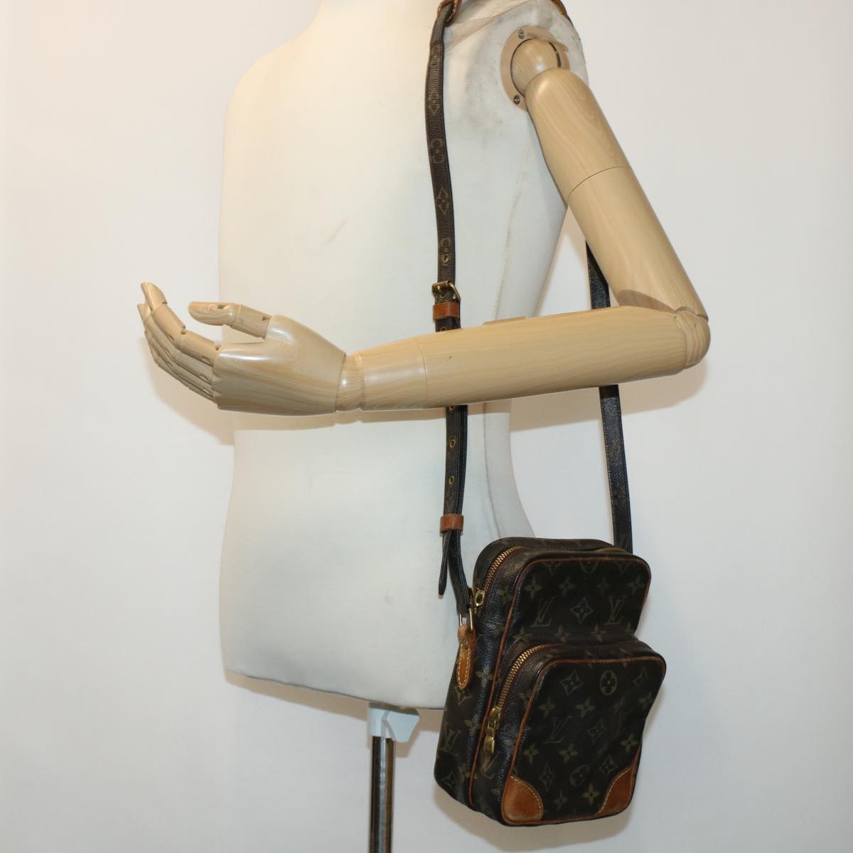 LOUIS VUITTON Monogram Amazon Shoulder Bag M45236 LV rd5277
